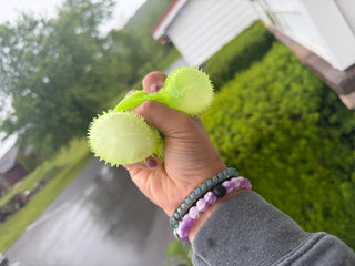 IN STOCK Smile Ball Squishy