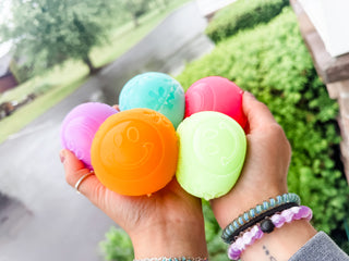 IN STOCK Smile Ball Squishy