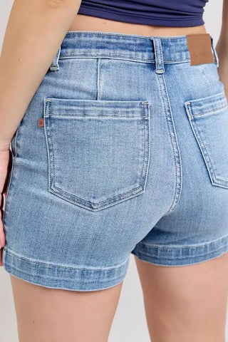 Judy Blue Mid Rise Trouser Shorts