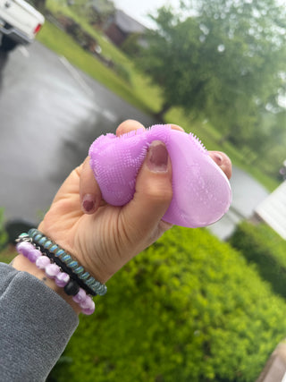 IN STOCK Smile Ball Squishy