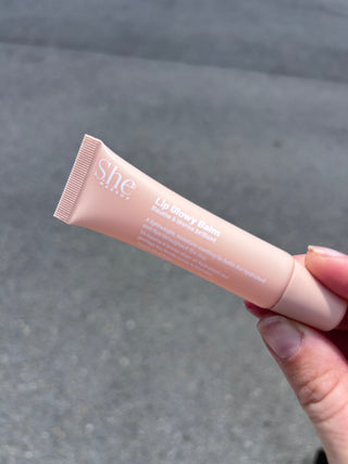 SHE Glowy Lip Balm
