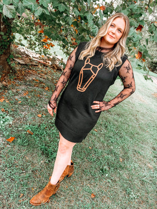 MOD HORSE SWEATER DRESS BLACK