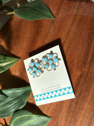 10 Stone Dahlia Zuni Studs
