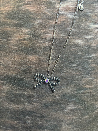 Bow gem necklace