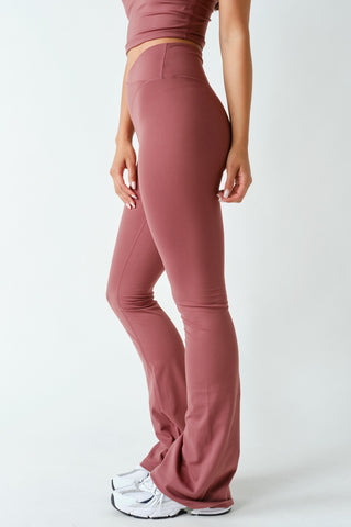 Venice Crossover Waist Yoga Pants