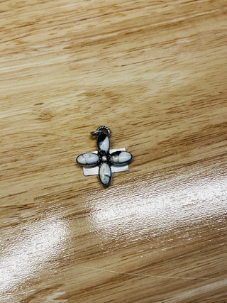 Hada Collection Sterling silver White Buffalo Pendant