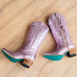Smokeshow Boot - Lavender Metallic