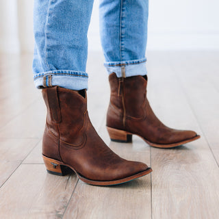 Plain Jane Bootie - Cognac