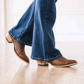 Plain Jane Mule - Burnt Caramel